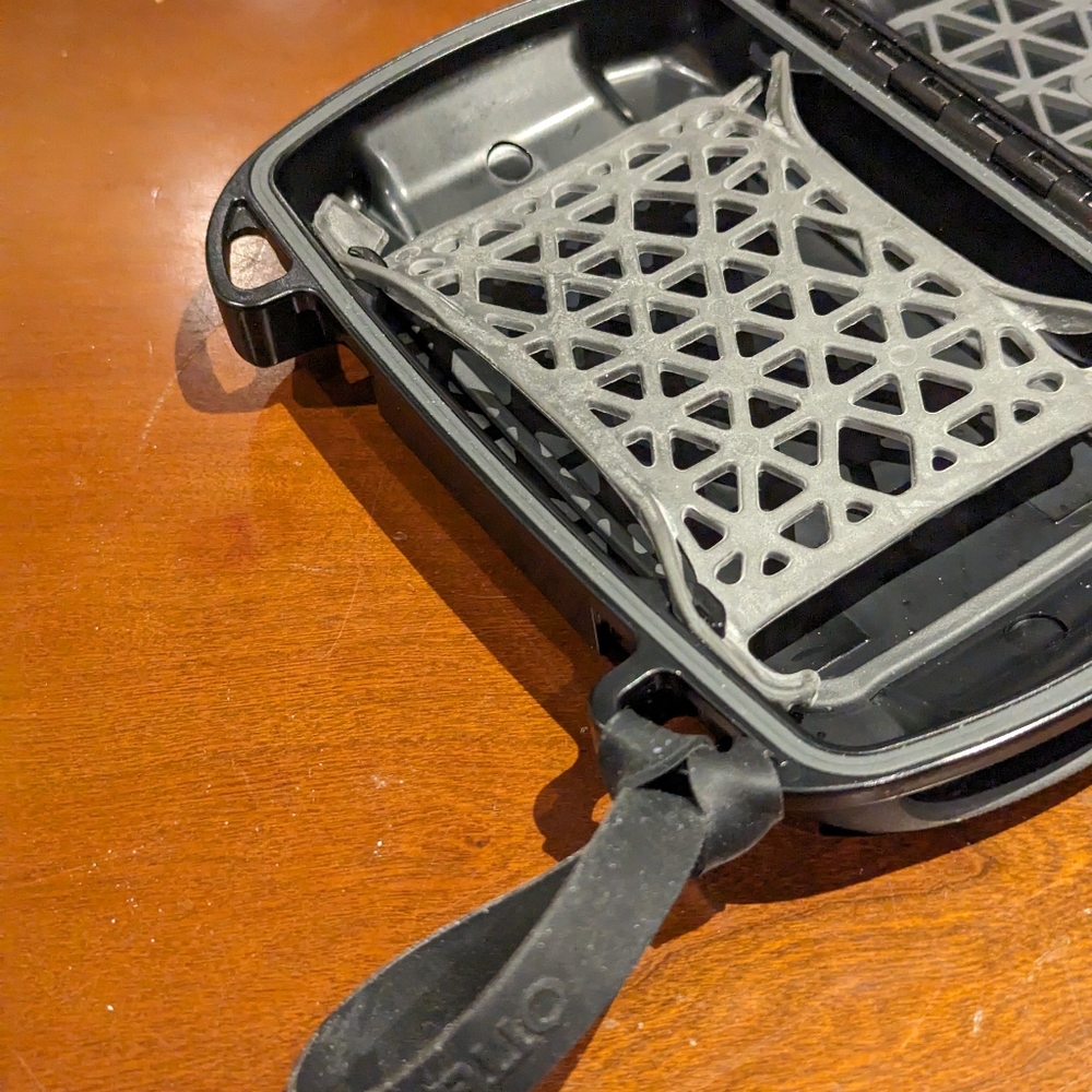 OtterBox Pursuit 40 - Picture 4 of 10